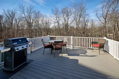 40 Evan Court, Fishkill, NY 12524 - Photo 36