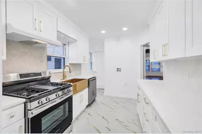 194-19 115th Road, Saint Albans, NY 11412 - Photo 14