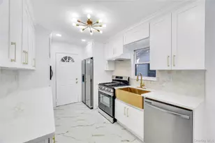 194-19 115th Rd, Saint Albans, NY 11412 - Photo 18