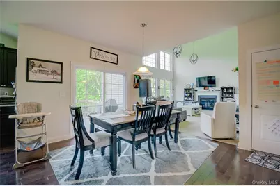 38 Melanie Lane, Hopewell Junction, NY 12533 - Photo 10