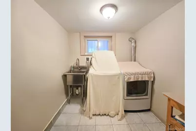 14957 21st Avenue, Whitestone, NY 11357 - Photo 26