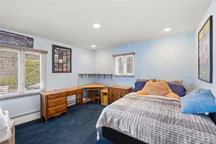 12 E Dosoris Ln, Dix Hills, NY 11746 - Photo 20