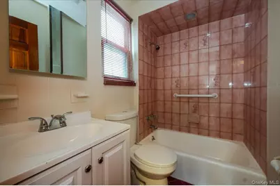1315 Edwards Avenue, Bronx, NY 10461 - Photo 8