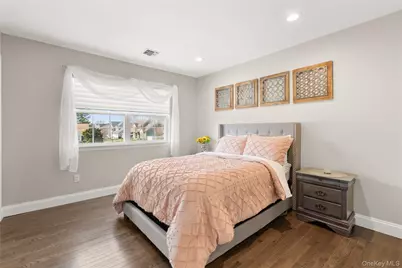 1 Laurel Lane, Holtsville, NY 11742 - Photo 14