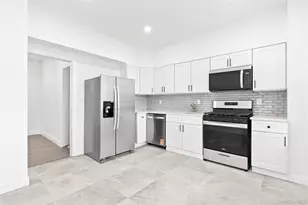 254 Charles Ave, New York, NY 10302 - Photo 4