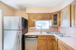 12 Rutland Rd, Massapequa, NY 11758 - Photo 8