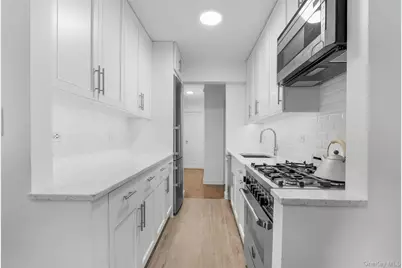 2390 Palisade Avenue #2B, Bronx, NY 10463 - Photo 10