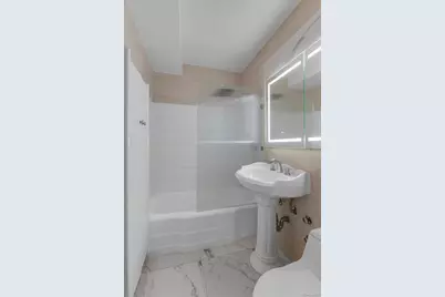 125-10 Queens Boulevard #2606, Kew Gardens, NY 11415 - Photo 12