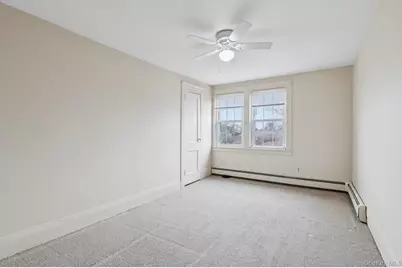 449 S 1st Street, Lindenhurst, NY 11757 - Photo 28