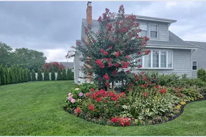 449 S 1st Street, Lindenhurst, NY 11757 - Photo 46