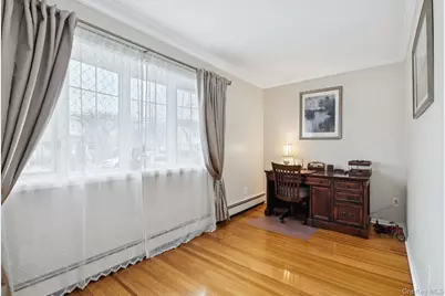 449 S 1st Street, Lindenhurst, NY 11757 - Photo 22