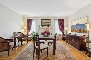 449 S 1st St, Lindenhurst, NY 11757 - Photo 8