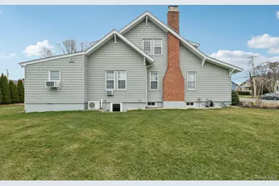 449 S 1st Street, Lindenhurst, NY 11757 - Photo 42