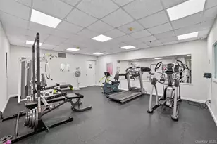 1376 Midland Ave, Bronxville, NY 10708 - Photo 32