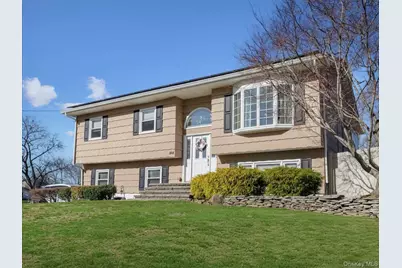 144 Sleepy Hollow Lane, Congers, NY 10920 - Photo 2