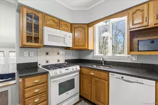 15 Park St, Rye, NY 10580 - Photo 6