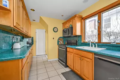 33-35 150th Place, Flushing, NY 11354 - Photo 6