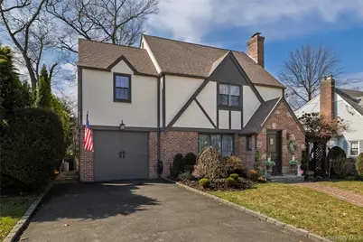 43 Webster Street, Malverne, NY 11565 - Photo 2