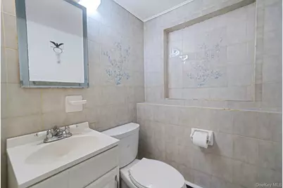 18 Wendorf Court, North Babylon, NY 11703 - Photo 46