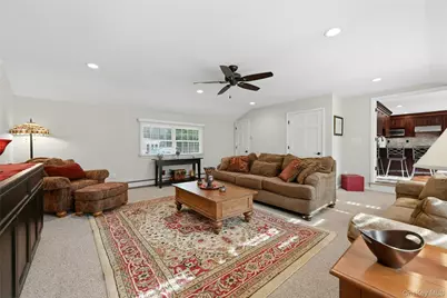 8 Kemswick Drive, Stony Brook, NY 11790 - Photo 14