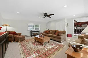 8 Kemswick Dr, Stony Brook, NY 11790 - Photo 14