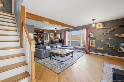 203 Lake Shore Drive, Mahopac, NY 10541 - Photo 8