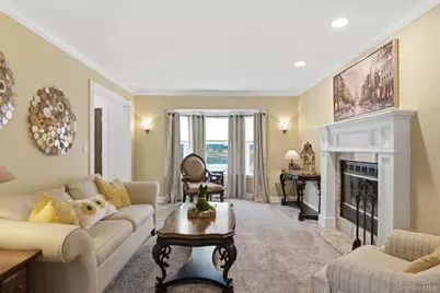 187 Natures Lane, Miller Place, NY 11764 - Photo 14