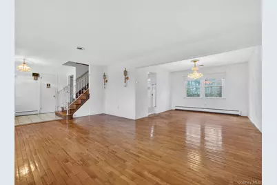 8 Ravenna Drive, Pomona, NY 10970 - Photo 4