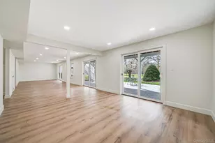 106 Fairway View Dr, Commack, NY 11725 - Photo 36