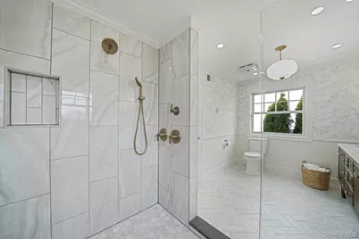 106 Fairway View Drive #106, Commack, NY 11725 - Photo 30
