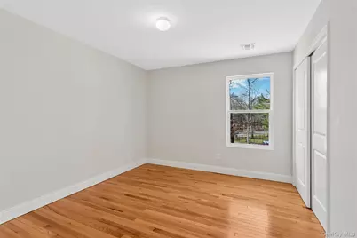 164 Chestnut Street, Mount Sinai, NY 11766 - Photo 20