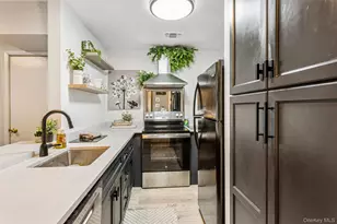 811 Shore Rd, Long Beach, NY 11561 - Photo 10