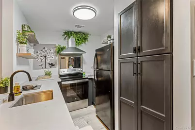 811 Shore Road #11, Long Beach, NY 11561 - Photo 12