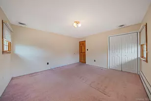 151 Wedgewood Dr, Hauppauge, NY 11788 - Photo 42