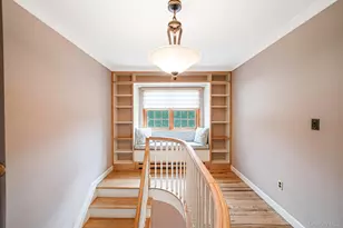 151 Wedgewood Dr, Hauppauge, NY 11788 - Photo 36