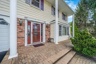 151 Wedgewood Dr, Hauppauge, NY 11788 - Photo 14