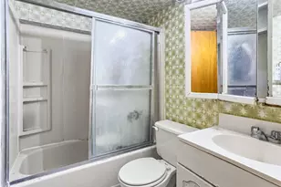 358 Litchfield Ave, Elmont, NY 11003 - Photo 34