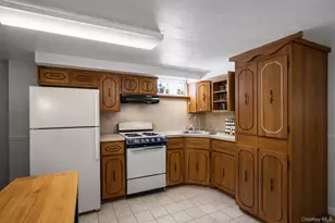 358 Litchfield Ave, Elmont, NY 11003 - Photo 28