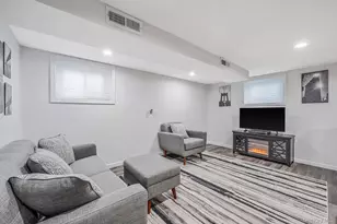 141 Conerty St, Brentwood, NY 11717 - Photo 16