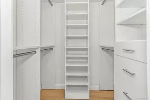 156 Southgate Cir, Massapequa Park, NY 11762 - Photo 22