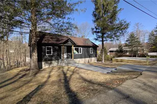 9 Park Rd, Carmel, NY 10512 - Photo 4