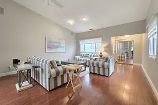 771 Waverly Ave, Holtsville, NY 11742 - Photo 6