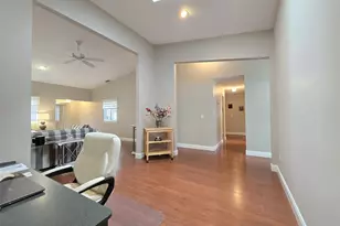 771 Waverly Ave, Holtsville, NY 11742 - Photo 10