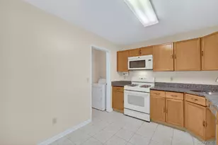 50 Jonathan Dr, Mahopac, NY 10541 - Photo 6