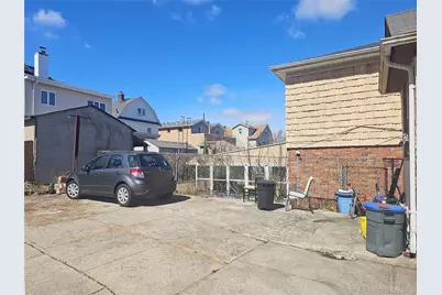 43-24 164 Street, Flushing, NY 11358 - Photo 4