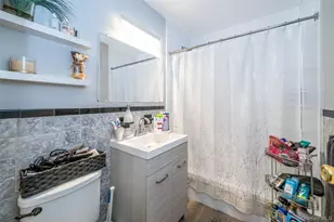 2531 Hollers Ave, Bronx, NY 10475 - Photo 14