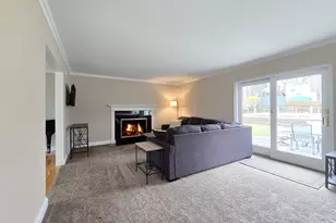 5 Dorothy Ln, Holbrook, NY 11741 - Photo 4