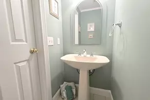 5 Dorothy Ln, Holbrook, NY 11741 - Photo 10