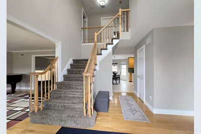 5 Dorothy Lane, Holbrook, NY 11741 - Photo 2