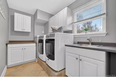 45 E Hill Road, Cortlandt Manor, NY 10567 - Photo 16